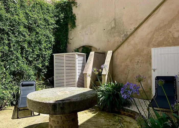 La Maison D'alcyone By Melrose *